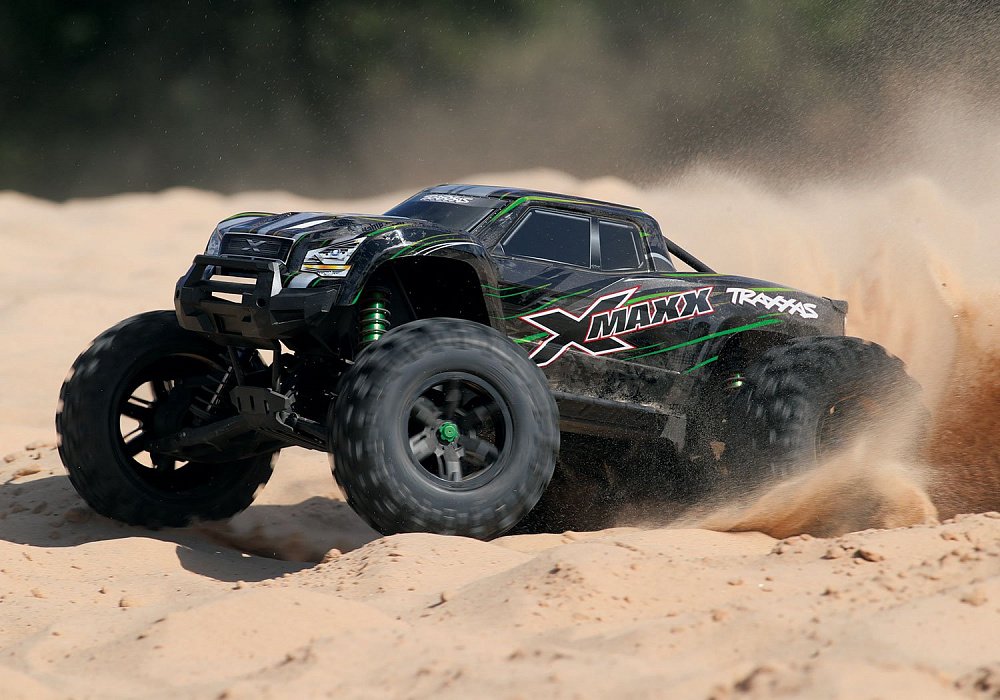 x-maxx-8s-gallery-action_0021_2